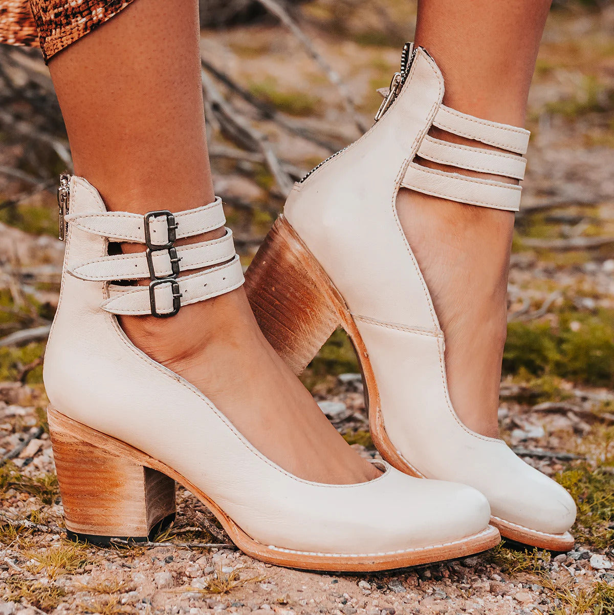 OFELIA | VINTAGE PUMPS