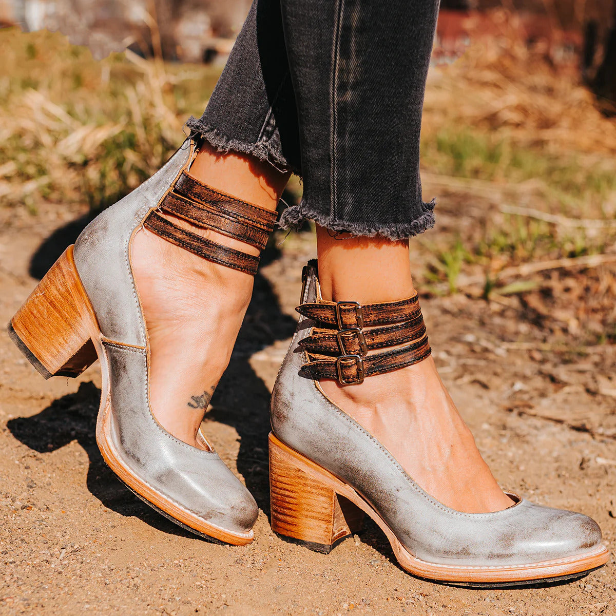 OFELIA | VINTAGE PUMPS