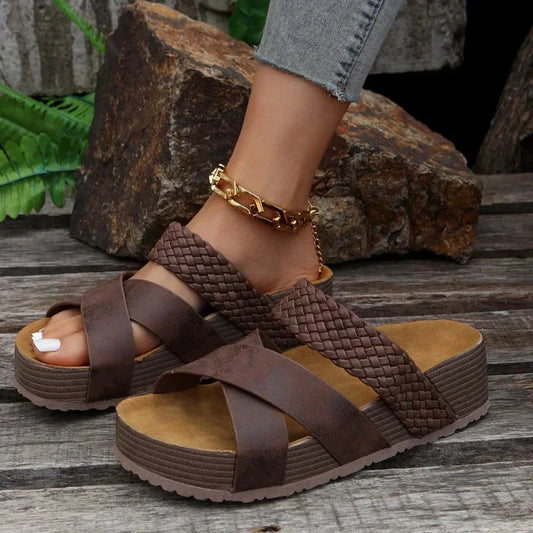 CELINA | CHIC ORTHOPAEDIC SANDALS